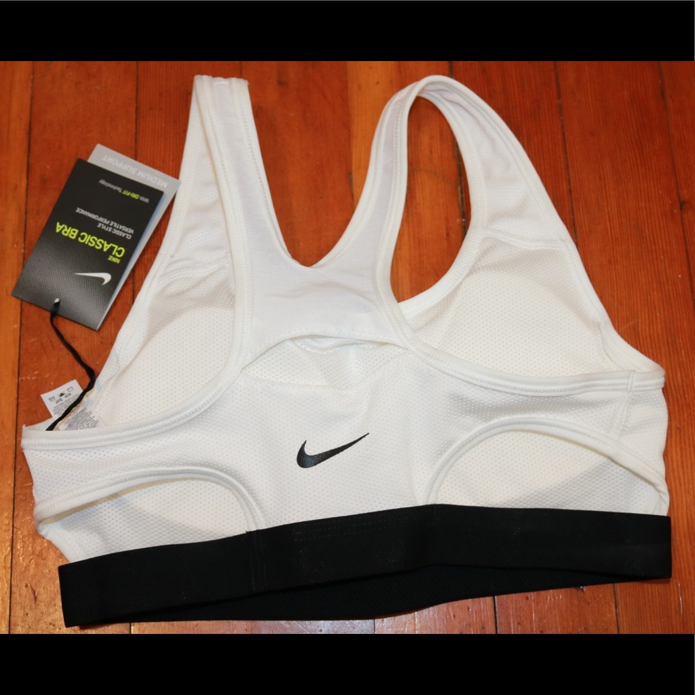 Nike Classic Compression Racerback Sports Bra - Picture 6 of 7